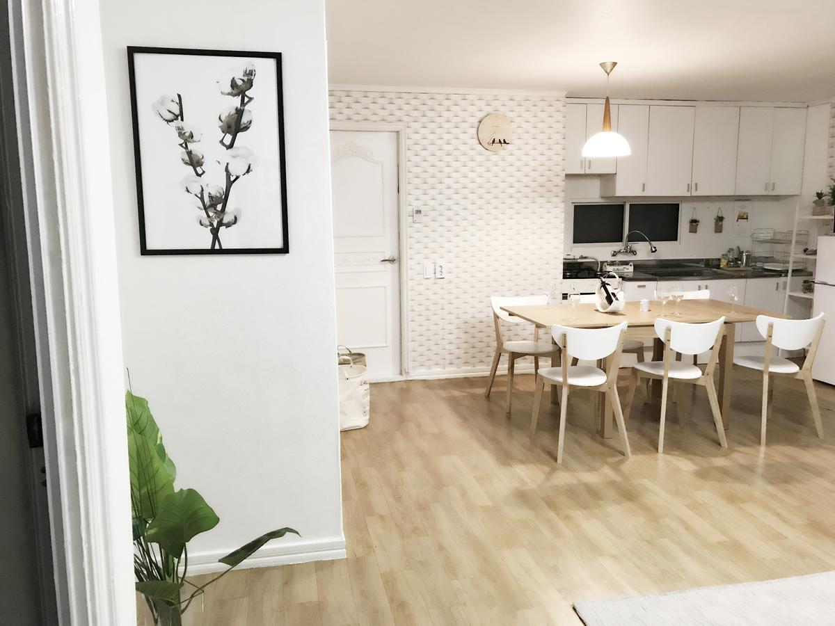 Hongdae Zoe Three Room House โซล ภายนอก รูปภาพ