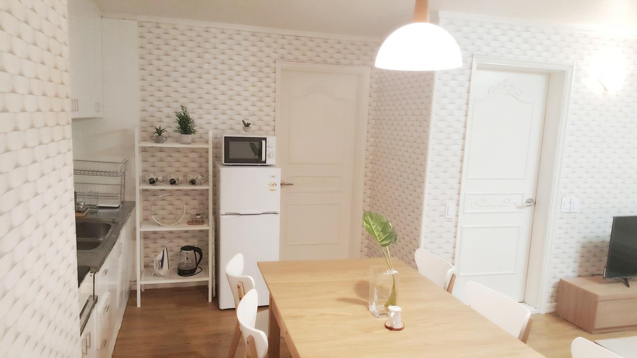 Hongdae Zoe Three Room House โซล ภายนอก รูปภาพ